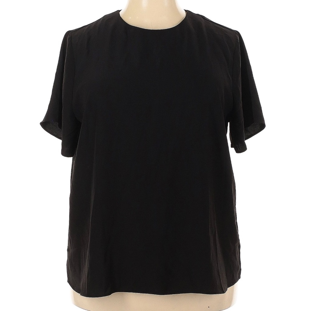 NWT Banana Republic Short Sleeve Crew Neck Blouse